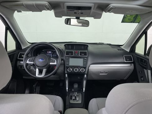 Used 2018 Subaru Forester 2.5i Premium AWD/4WD image 28