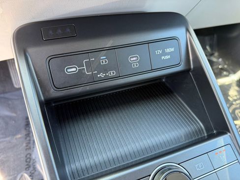 Used 2024 Hyundai Kona SEL image 27