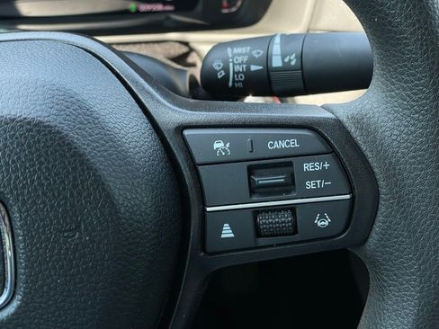 Certified 2025 Honda Accord LX image 14