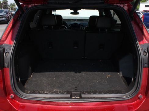 Used 2024 Chevrolet Equinox RS w/ RS Leather Package AWD/4WD image 8