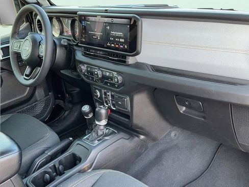 Used 2024 Jeep Wrangler Sport S image 25