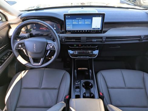 New 2025 Lincoln Corsair Grand Touring w/ Equipment Group 301A AWD/4WD image 16