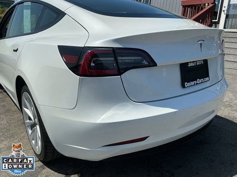 Used 2022 Tesla Model 3 RWD image 90