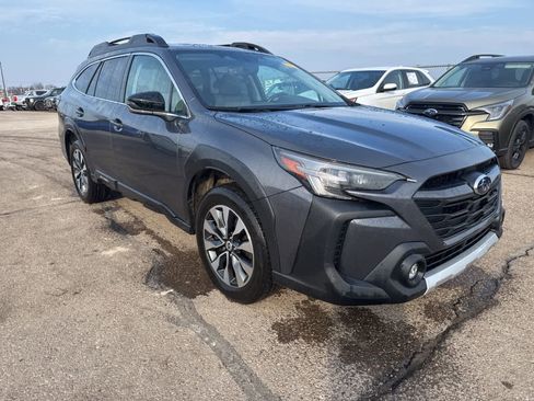 Used 2023 Subaru Outback Limited XT image 4