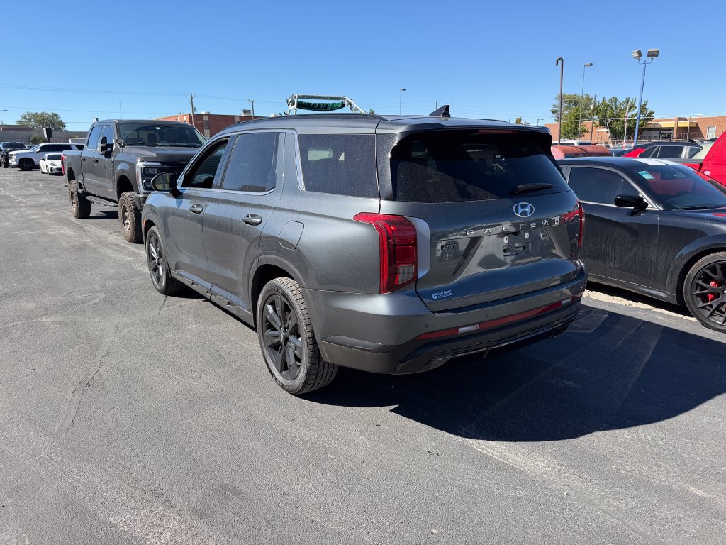 Used 2023 Hyundai Palisade XRT FWD image 5