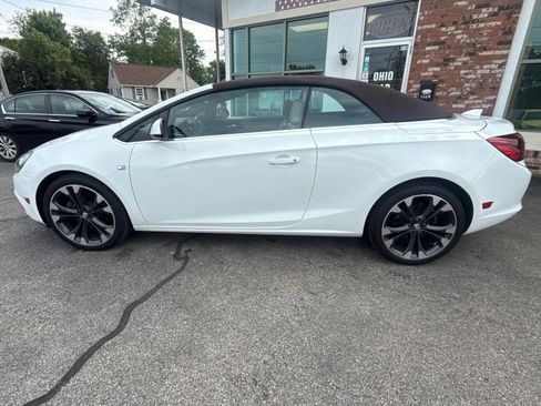 Used 2019 Buick Cascada Premium FWD image 12