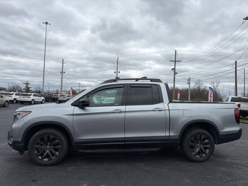 Used 2021 Honda Ridgeline Sport image 4