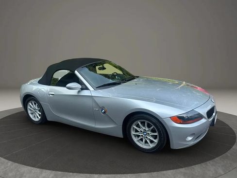 Used 2003 BMW Z4 2.5i RWD image 10