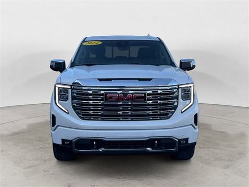 Used 2024 GMC Sierra 1500 Denali w/ Denali Reserve Package image 2