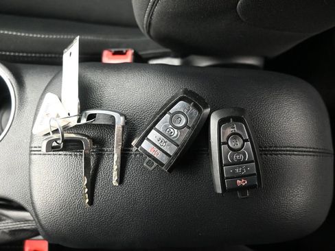 Used 2020 Ford Mustang GT image 16