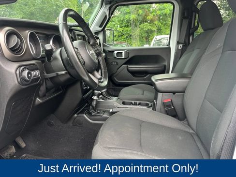 Used 2021 Jeep Wrangler Unlimited Sport AWD/4WD image 10