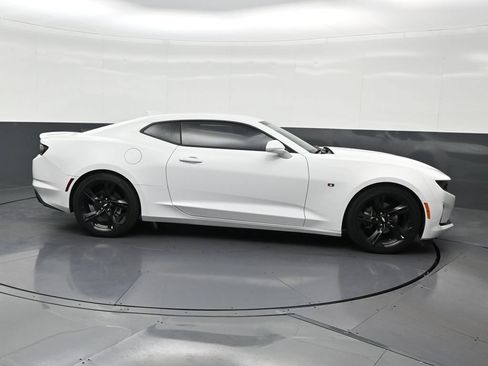 Used 2019 Chevrolet Camaro LT w/ RS Package RWD image 6