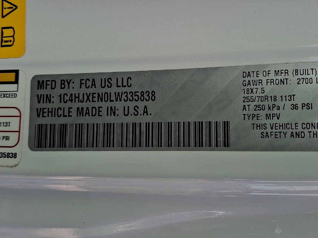 Used 2020 Jeep Wrangler Unlimited Sahara AWD/4WD image 28