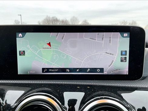 Used 2019 Mercedes-Benz A 220 4MATIC w/ Premium Package image 29