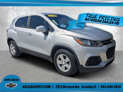 Used 2020 Chevrolet Trax LS w/ Tint and Cruise Package FWD image 1
