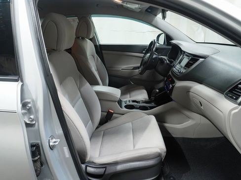 Used 2016 Hyundai Tucson Sport image 13
