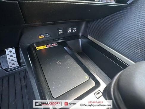 New 2026 Toyota Camry SE image 19