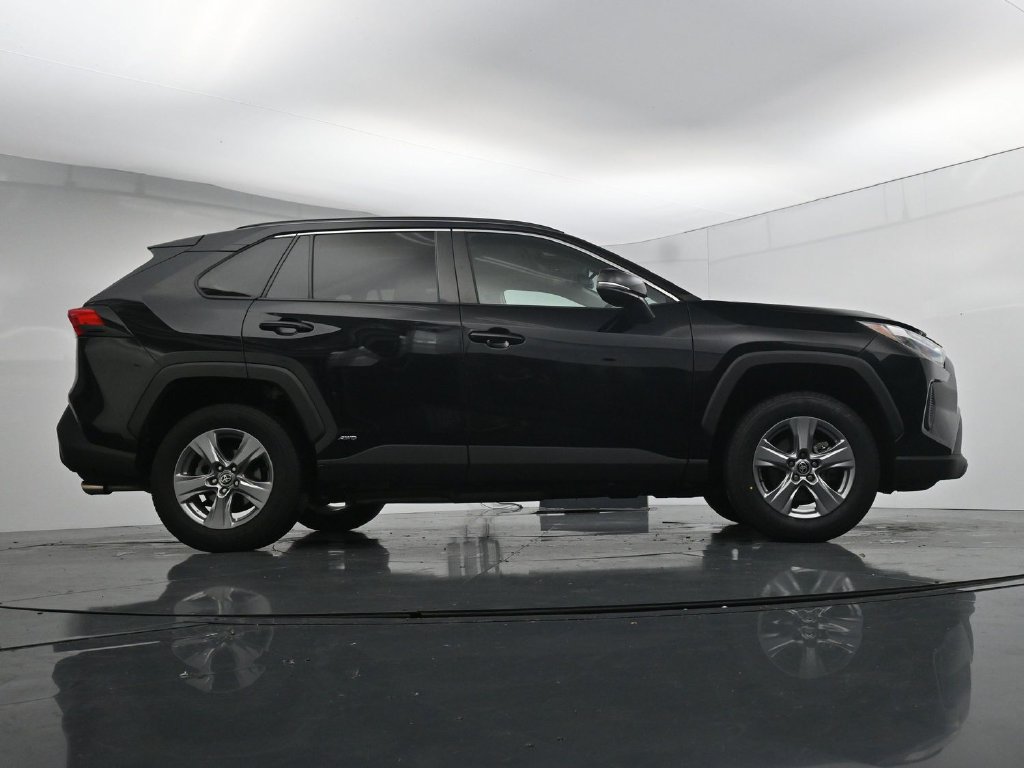 Used 2023 Toyota RAV4 XLE w/ Convenience Package AWD/4WD image 39
