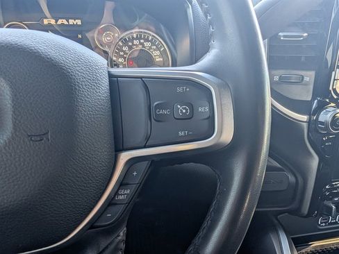 Used 2024 RAM 3500 Big Horn w/ Sport Appearance Package image 17