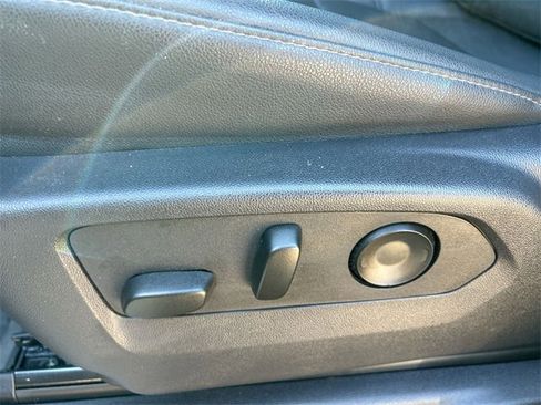 Used 2024 GMC Sierra 1500 SLT w/ SLT Premium Plus Package image 16