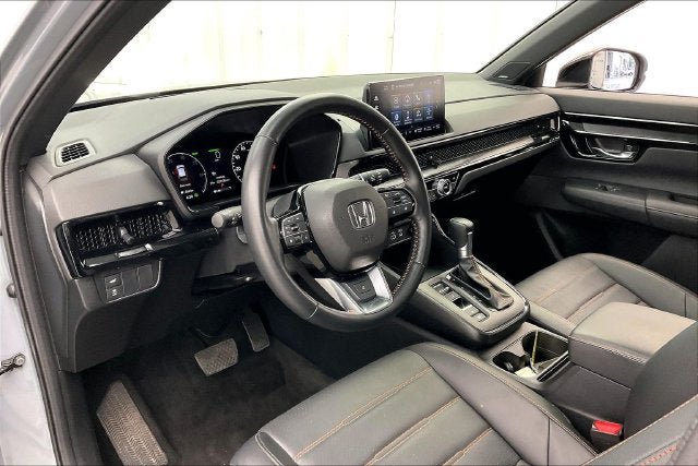 Used 2025 Honda CR-V Sport Touring image 17