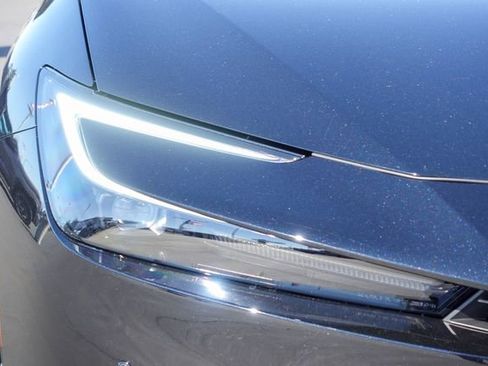 New 2026 Toyota Prius Plug-In Hybrid image 4