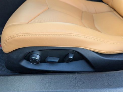 Used 2024 Chevrolet Corvette Stingray Preferred Cpe w/ Z51 Performance Package image 10