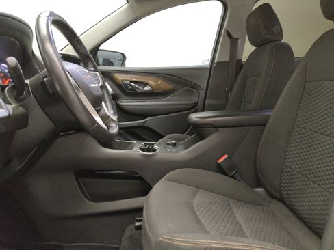Used 2018 GMC Terrain SLE w/ Driver Convenience Package FWD image 17
