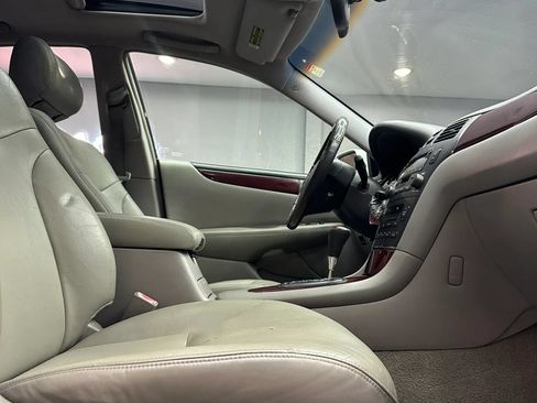 Used 2002 Lexus ES 330 FWD image 24