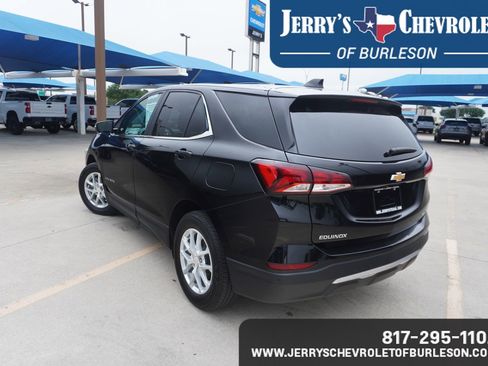 Used 2023 Chevrolet Equinox LT AWD/4WD image 4
