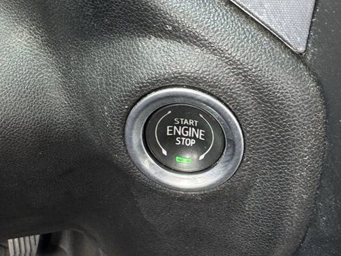 Used 2022 GMC Sierra 1500 Elevation w/ Preferred Package image 20