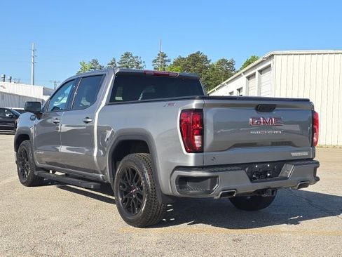 Used 2023 GMC Sierra 1500 Elevation w/ X31 Off-Road Package image 3