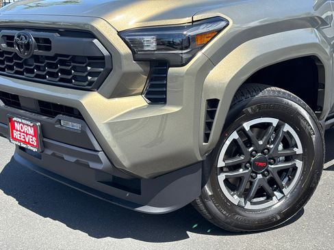 New 2026 Toyota Tacoma TRD Sport AWD/4WD image 3