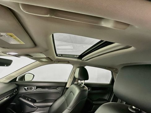Used 2024 Honda Civic Touring image 24