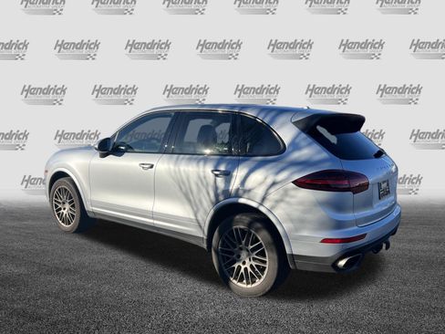 Used 2018 Porsche Cayenne Platinum Edition image 8