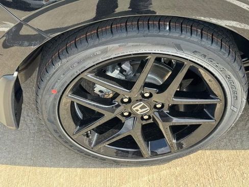 New 2026 Honda Civic Sport image 5