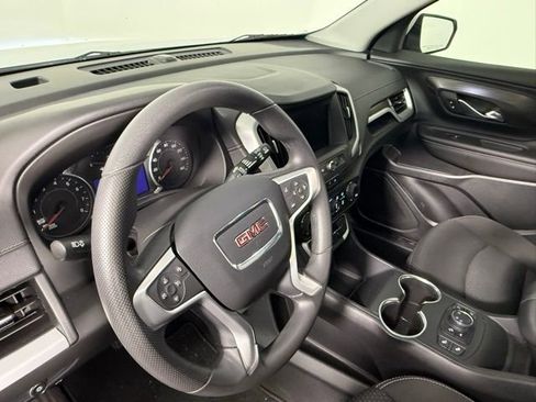 Used 2022 GMC Terrain SLE w/ Driver Convenience Package image 17