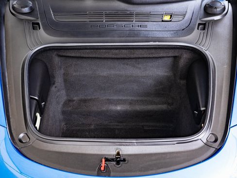 Used 2015 Porsche 911 Carrera S image 37