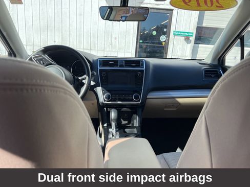 Used 2019 Subaru Outback 2.5i Premium image 23