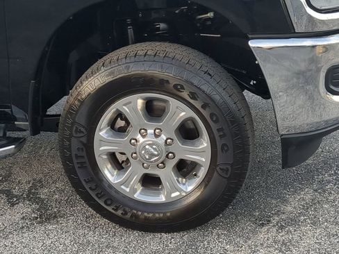 Used 2024 RAM 2500 Big Horn w/ Bed Utility Group image 11