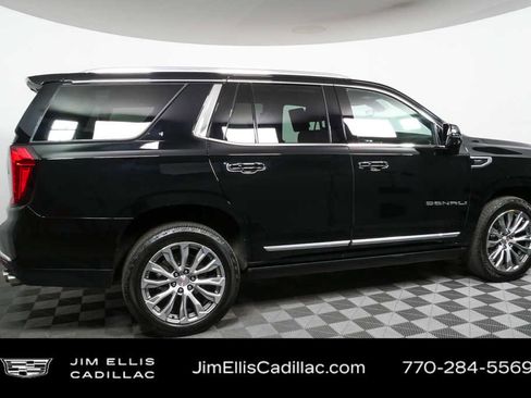 Used 2021 GMC Yukon Denali w/ Denali Ultimate Package image 2