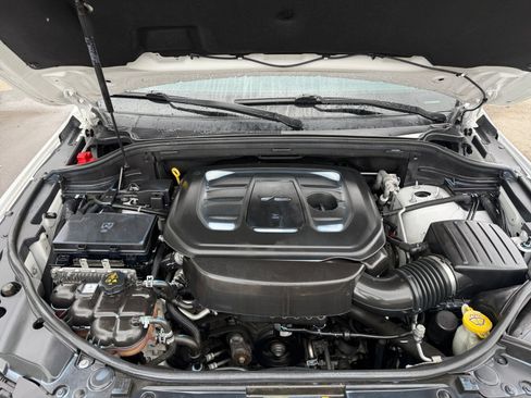 Used 2021 Jeep Grand Cherokee Limited AWD/4WD image 38