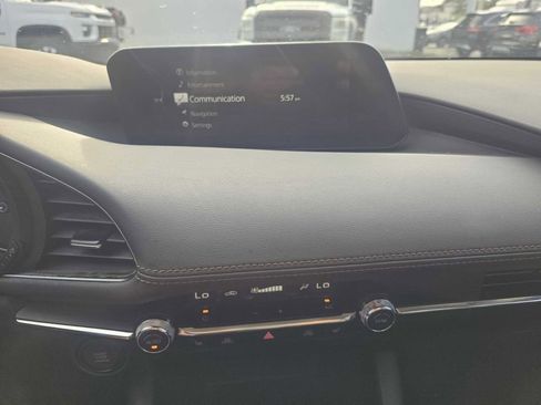 Used 2023 MAZDA MAZDA3 s image 12