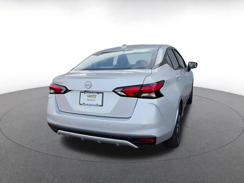 Used 2025 Nissan Versa SV FWD image 14