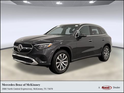 Used 2026 Mercedes-Benz GLC 300 image 1