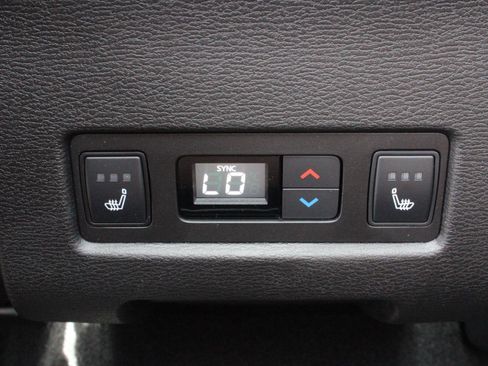 New 2025 Mitsubishi Outlander SEL image 20