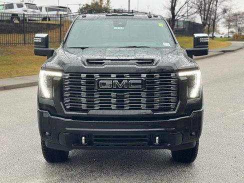 New 2026 GMC Sierra 2500 Denali Ultimate image 9