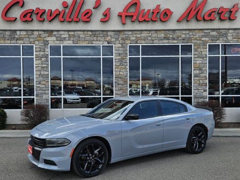 Used 2022 Dodge Charger SXT w/ Blacktop Package image 1