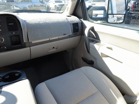 Used 2013 Chevrolet Silverado 3500 LT w/ Interior Plus Package AWD/4WD image 21