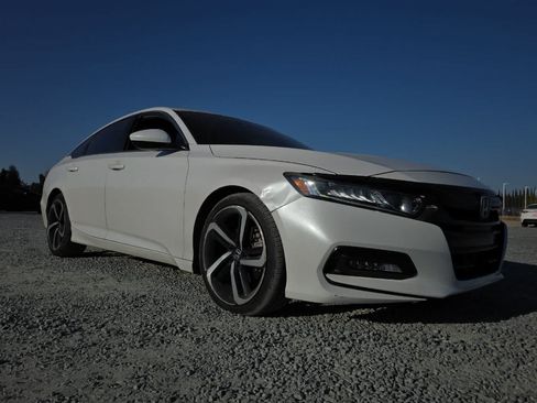 Used 2019 Honda Accord Sport image 10